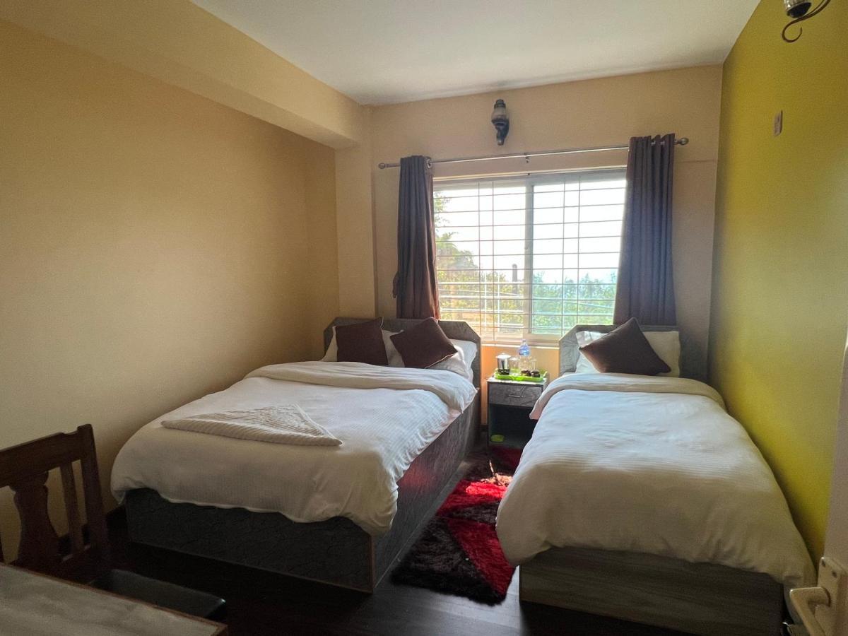 Hotel Village View 나가르코트 외부 사진