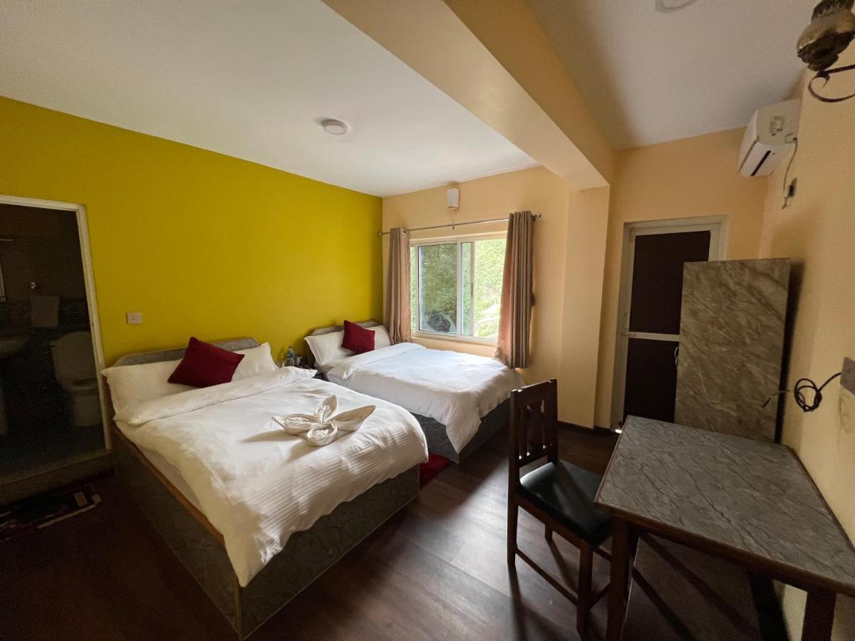 Hotel Village View 나가르코트 외부 사진
