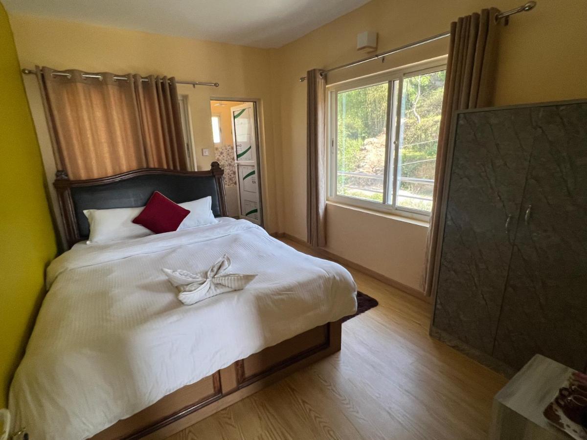 Hotel Village View 나가르코트 외부 사진