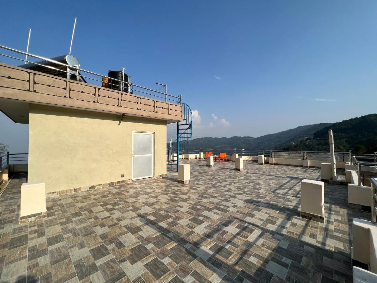 Hotel Village View 나가르코트 외부 사진
