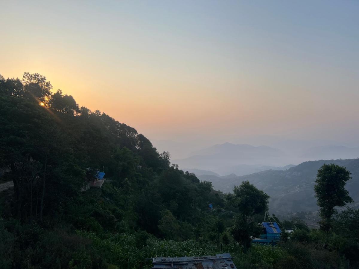 Hotel Village View 나가르코트 외부 사진