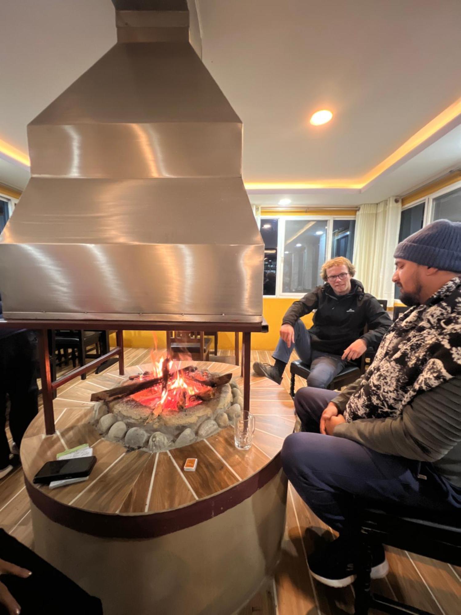 Hotel Village View 나가르코트 외부 사진