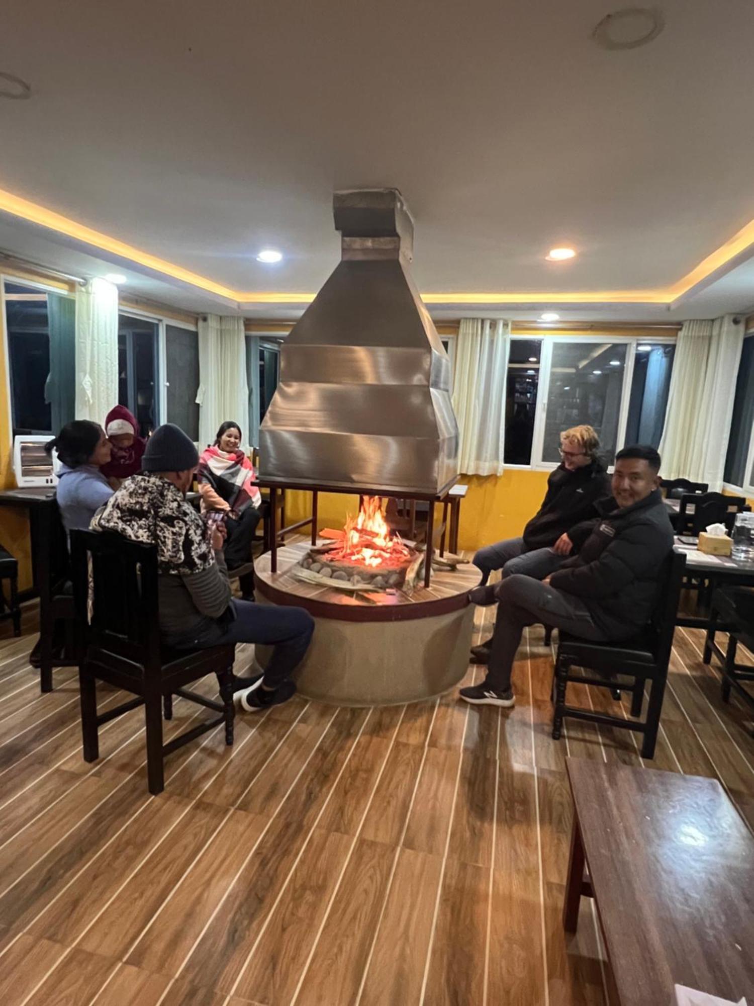 Hotel Village View 나가르코트 외부 사진