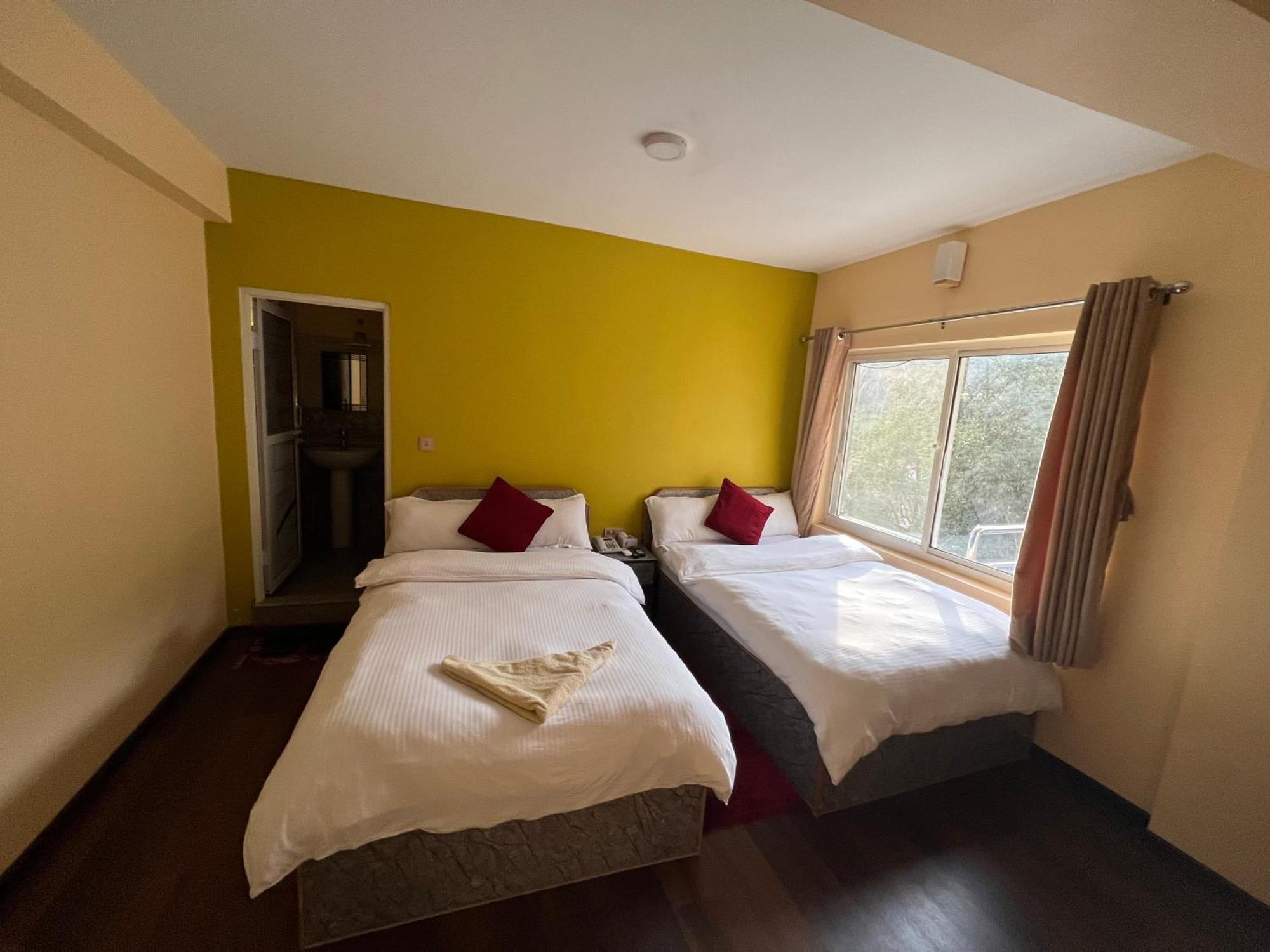 Hotel Village View 나가르코트 외부 사진