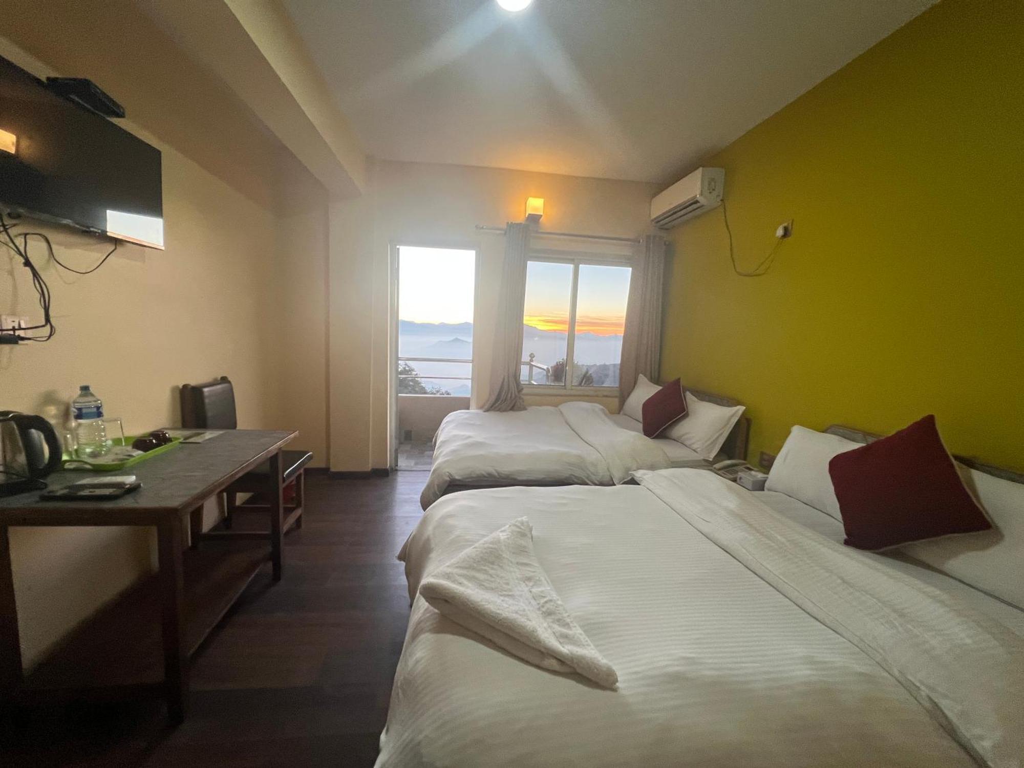 Hotel Village View 나가르코트 외부 사진